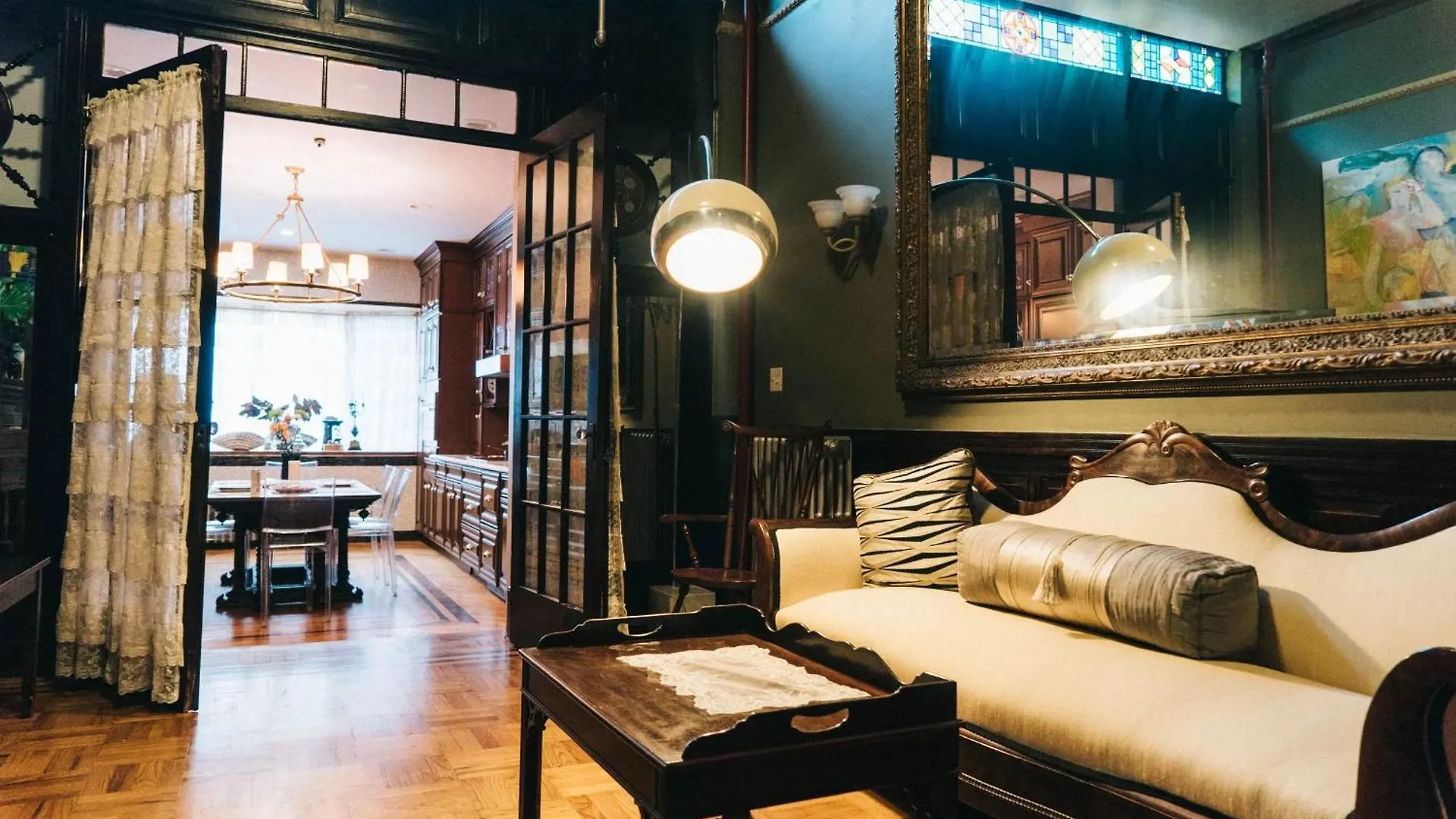 Northern Lights Mansion New York Bed & Breakfast